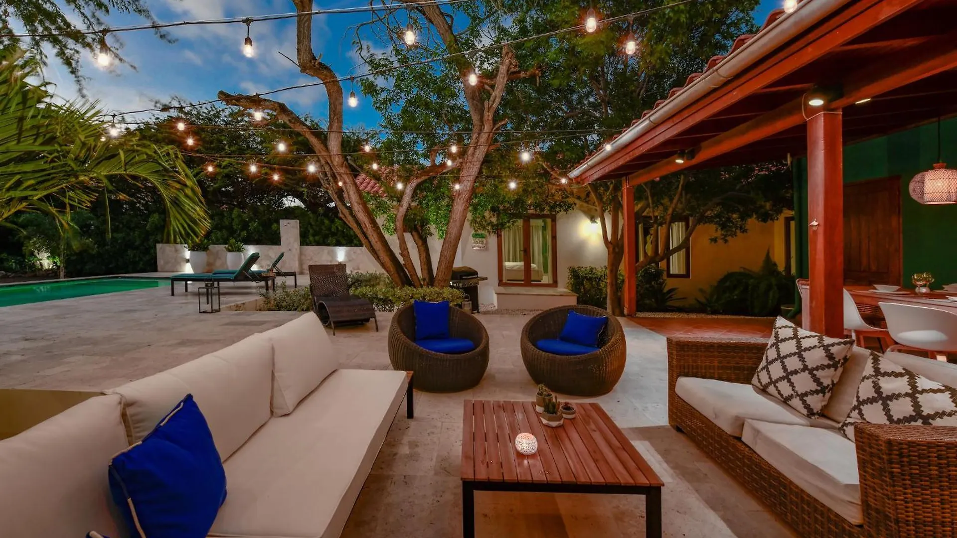 Villa Adelaida Palm Beach